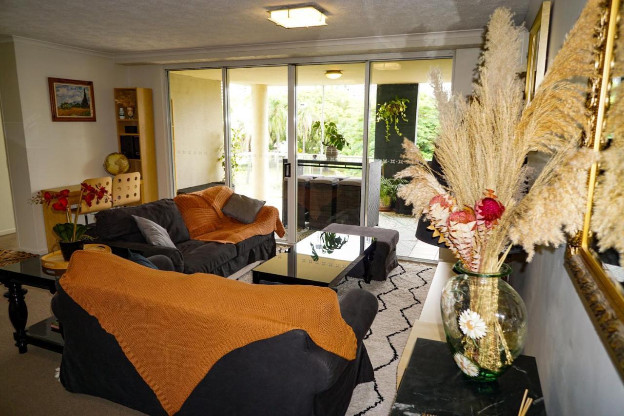 City/Valley Resort Apartment ブリスベン エクステリア 写真