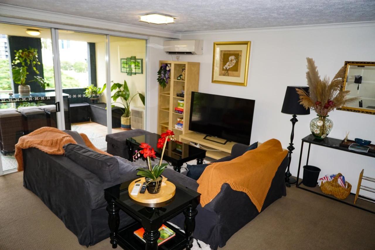 City/Valley Resort Apartment ブリスベン エクステリア 写真